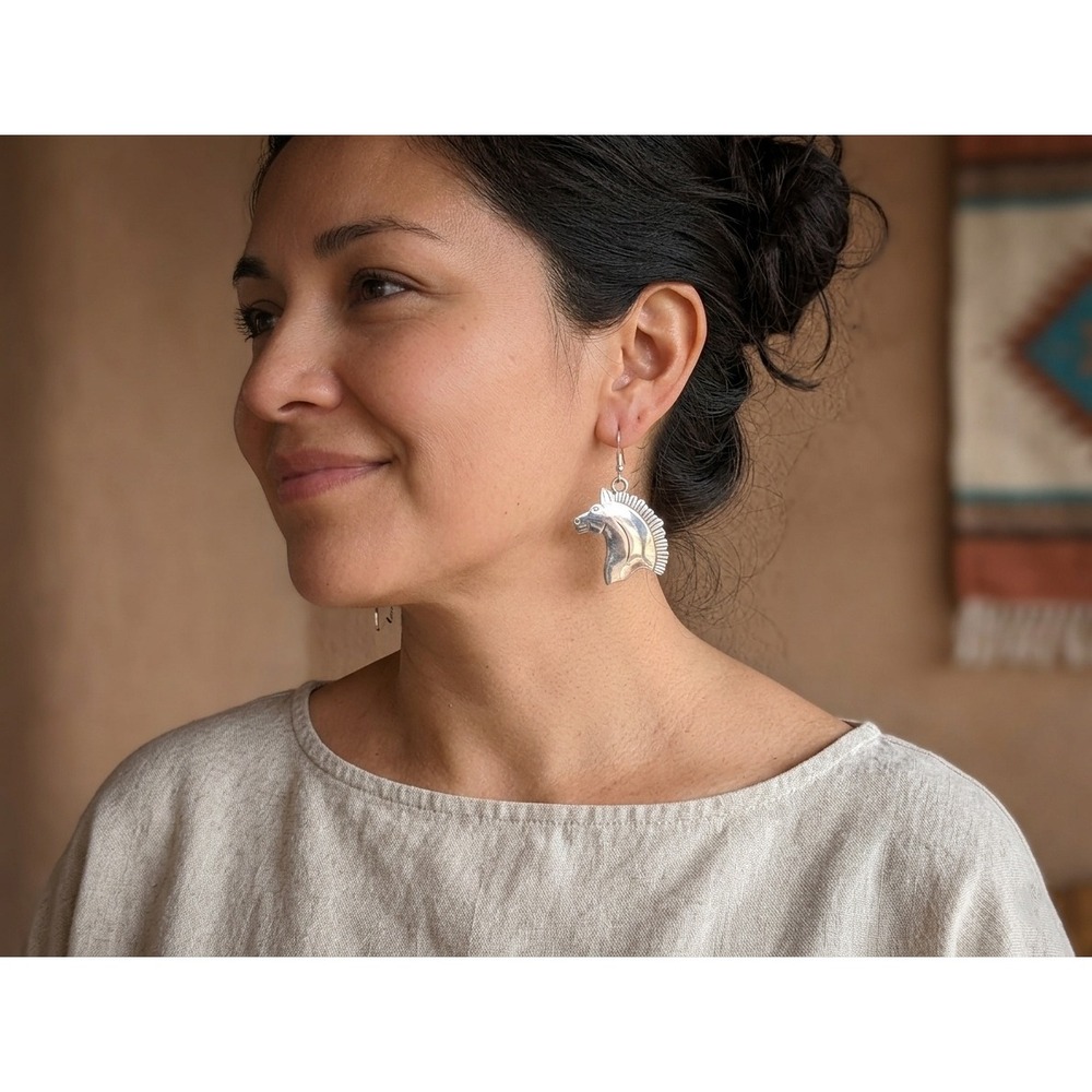 Navajo Horse Earrings 925 Sterling Silver Handmade Signed by Louise Yazzie *** - Picture 5 of 12